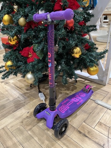 ムラサキスポーツ　キックボード